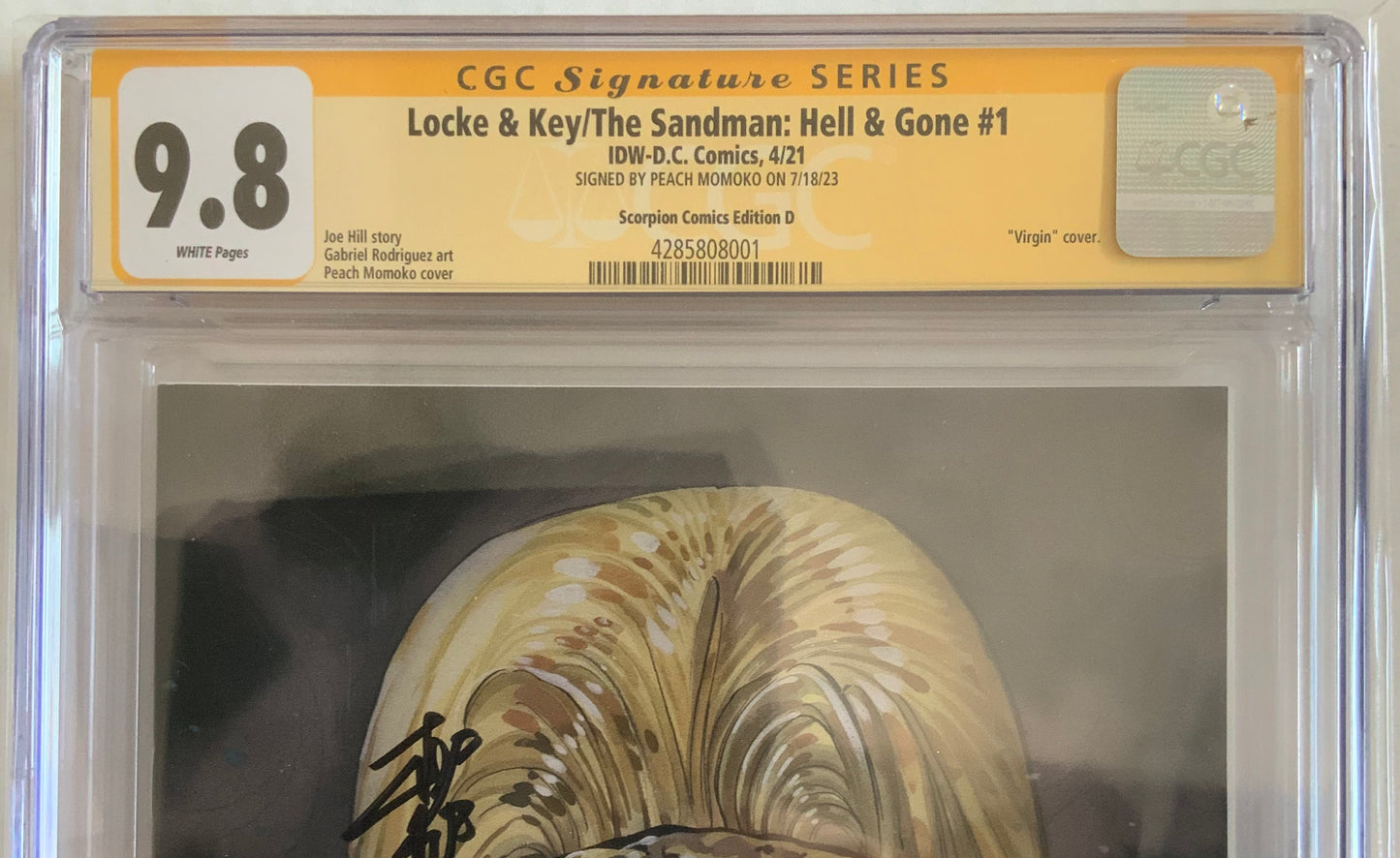 Locke & Key/The Sandman: Hell & Gone #1 - Virgin Variant - CGC SS 9.8 - Signed by Peach Momoko