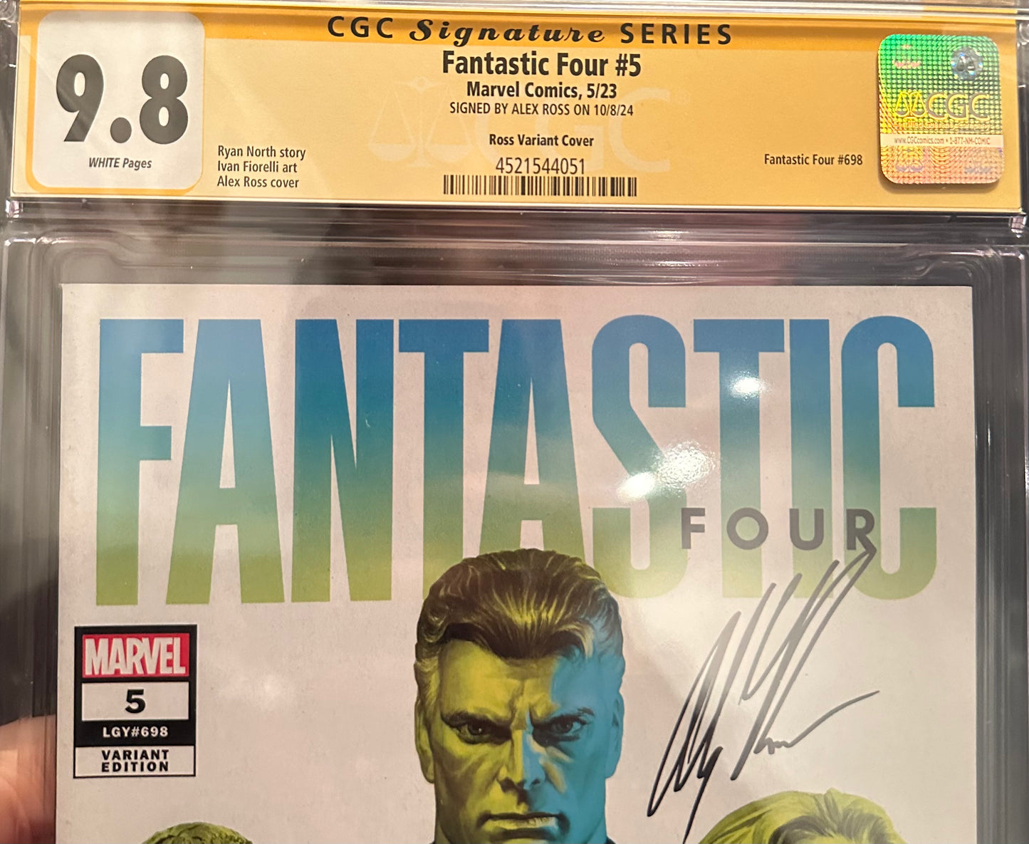 Fantastic Four #5 - CGC 9.8 SS - Signed by Alex Ross