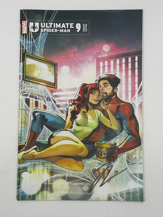 [Signed by Hickman] Ultimate Spider-Man #9 Unknown Comics Andolfo Exclusive Var [INST]