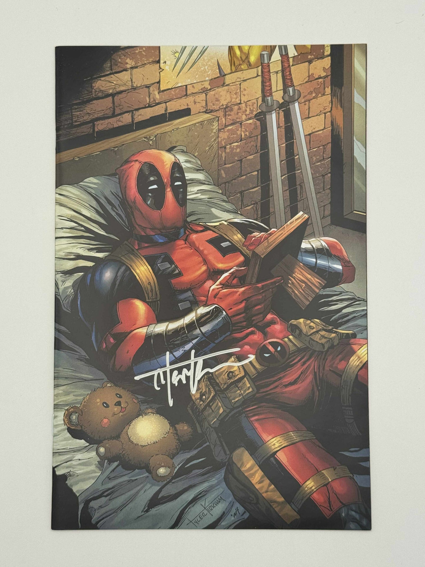 [Signed by Tyler Kirkham] DEADPOOL & WOLVERINE WWIII #1 Kirkham Unknown EXCL Virgin